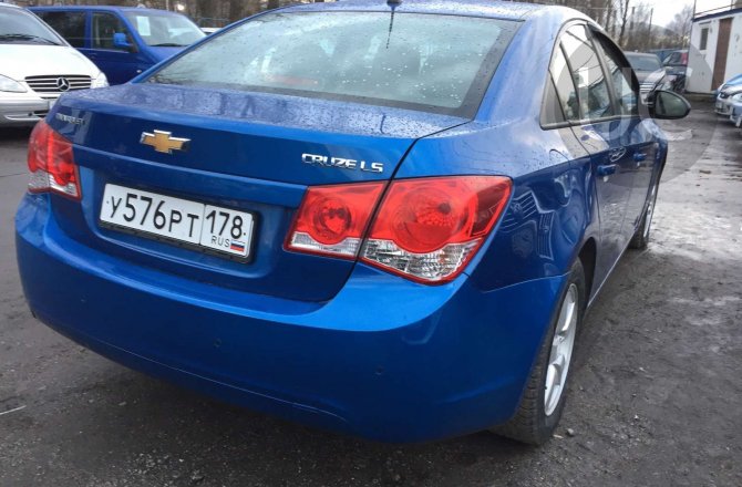 Chevrolet Cruze 2011 года за 425 000 рублей