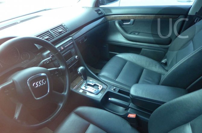 фотографии Audi A4