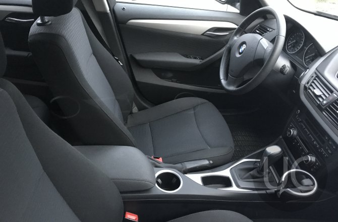объявление о продаже BMW X1 2013 года