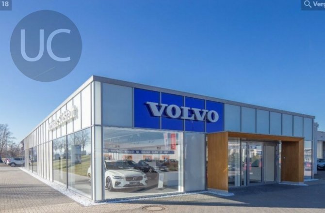 подержанный авто Volvo S90 2018 года