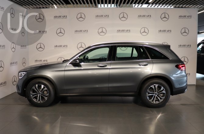 объявление о продаже Mercedes-Benz GLC-class 2021 года