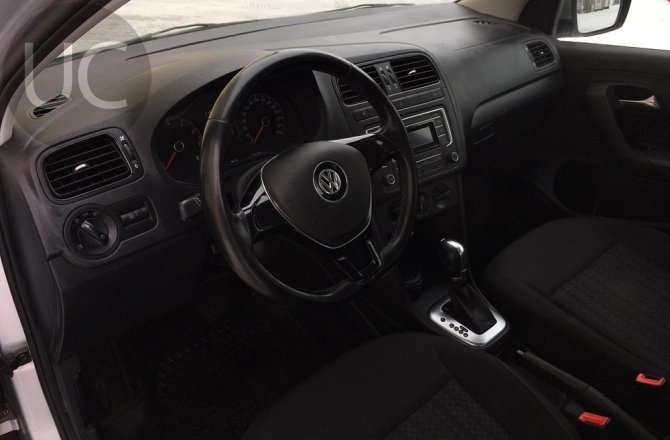 купить Volkswagen Polo с пробегом, 2016 года