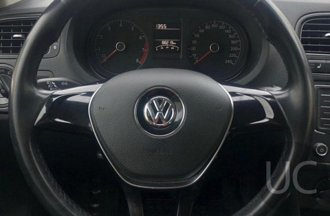 Volkswagen Polo 2016 года за 659 000 рублей