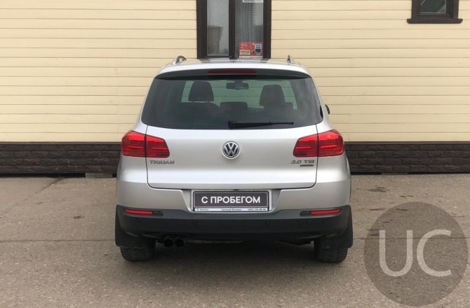 Volkswagen Tiguan 2013 года за 1 109 000 рублей