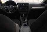 подержанный авто Volkswagen Jetta 2016 года