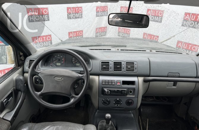 подержанный авто УАЗ Patriot 2005 года