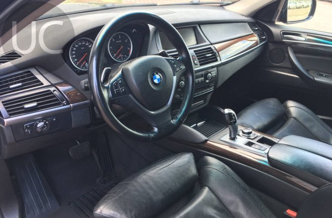 купить б/у автомобиль BMW X6 2013 года