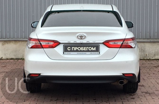 Toyota Camry 2021 года за 2 799 000 рублей