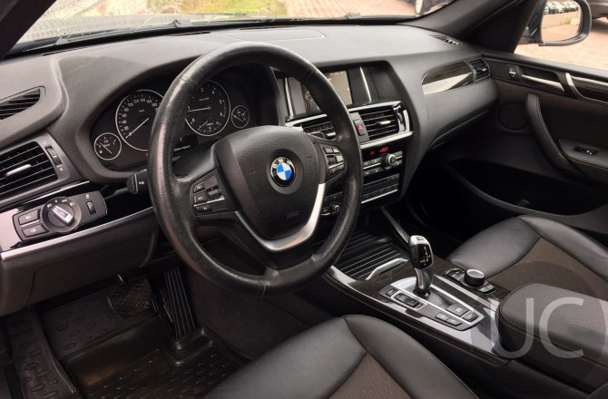 объявление о продаже BMW X3 2017 года