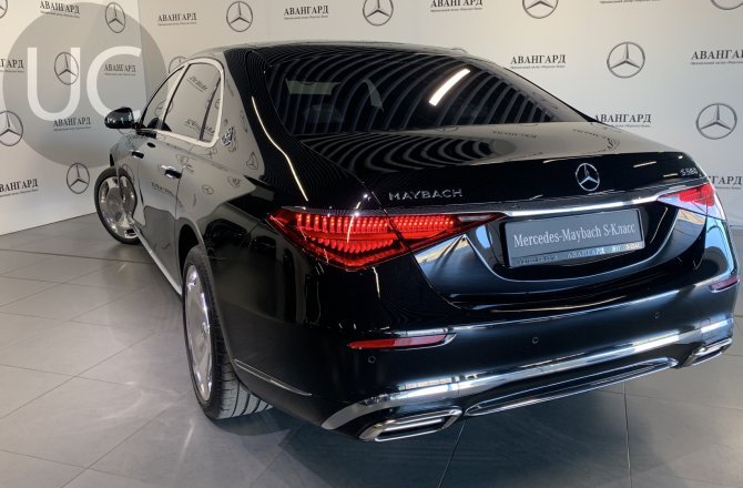 подержанный авто Mercedes-Benz S-Class 2022 года