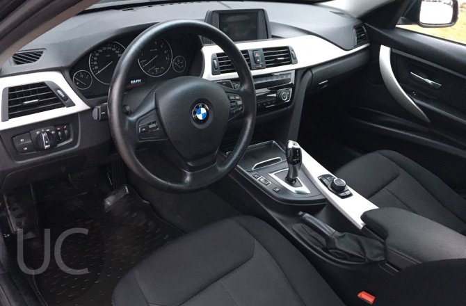 BMW 3 series 2018 года за 1 389 000 рублей