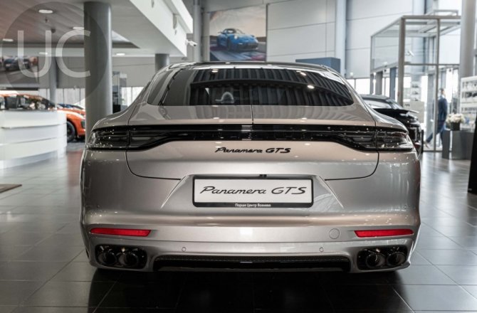 купить б/у автомобиль Porsche Panamera 2021 года