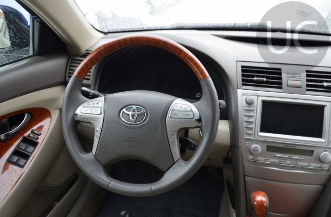 купить Toyota Camry с пробегом, 2011 года