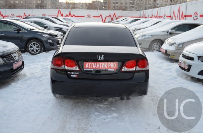 Honda Civic 2011 года за 820 000 рублей