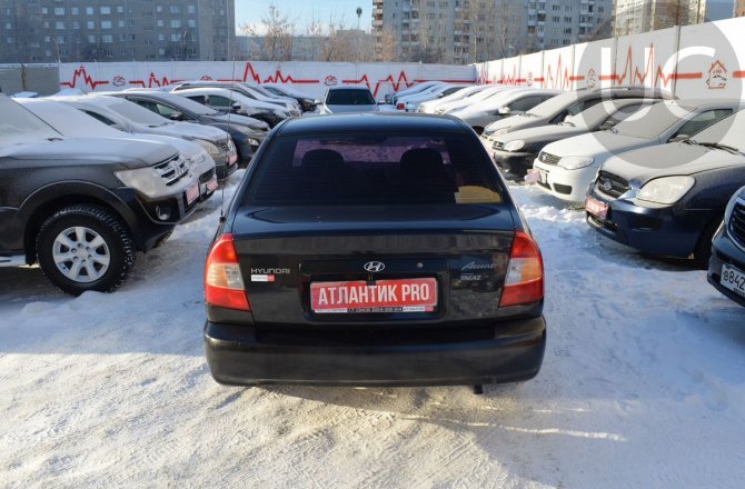 Hyundai Accent 2008 года за 325 000 рублей