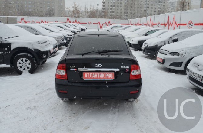 Lada (ВАЗ) Priora 2012 года за 299 000 рублей