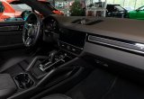Porsche Cayenne 2022 года за 18 500 000 рублей