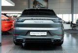 Porsche Cayenne 2022 года за 18 500 000 рублей