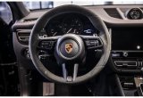 купить б/у автомобиль Porsche Macan 2022 года