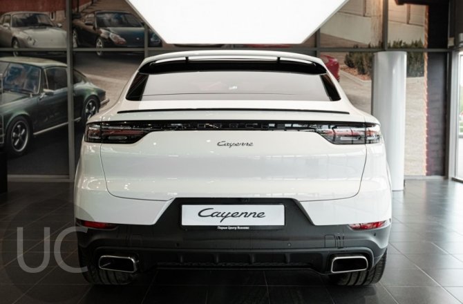 Porsche Cayenne 2022 года за 15 605 000 рублей