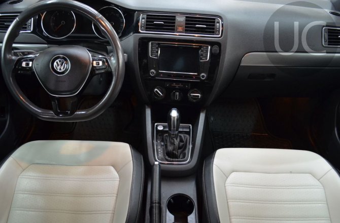 объявление о продаже Volkswagen Jetta 2016 года