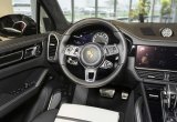 купить б/у автомобиль Porsche Cayenne 2021 года