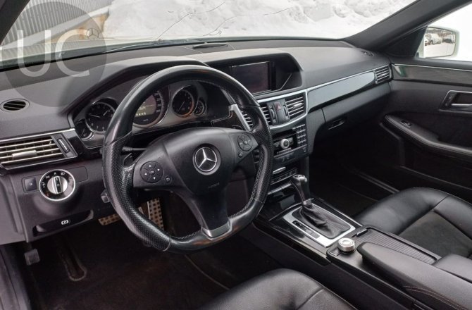 объявление о продаже Mercedes-Benz E-Class 2010 года