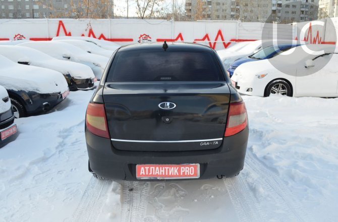 Lada (ВАЗ) Granta 2013 года за 240 000 рублей
