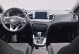 купить б/у автомобиль Kia Ceed 2022 года