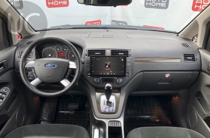 подержанный авто Ford C-Max 2007 года
