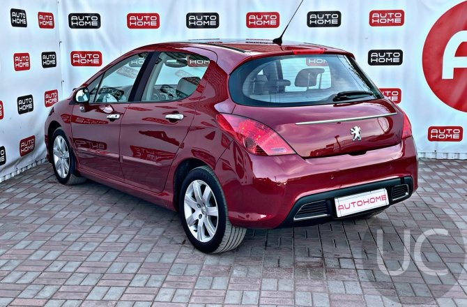 Peugeot 308 2008 года за 565 000 рублей
