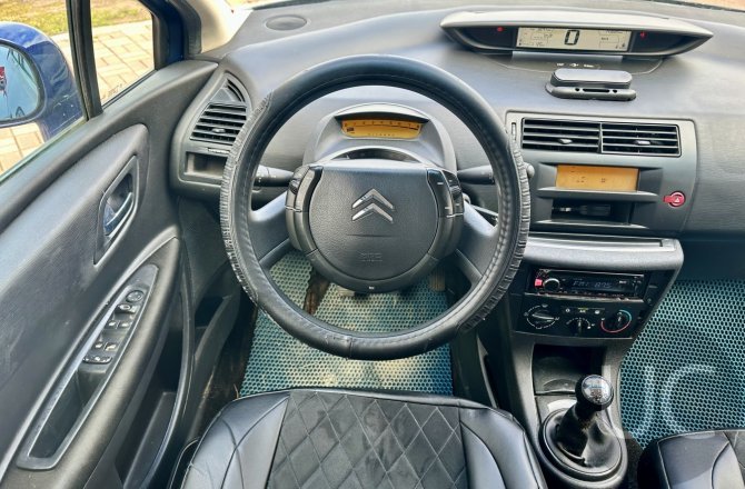 фотографии Citroen C4