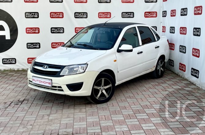 подержанный авто Lada (ВАЗ) Granta 2014 года