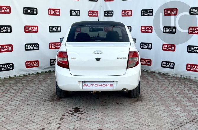 купить б/у автомобиль Lada (ВАЗ) Granta 2014 года