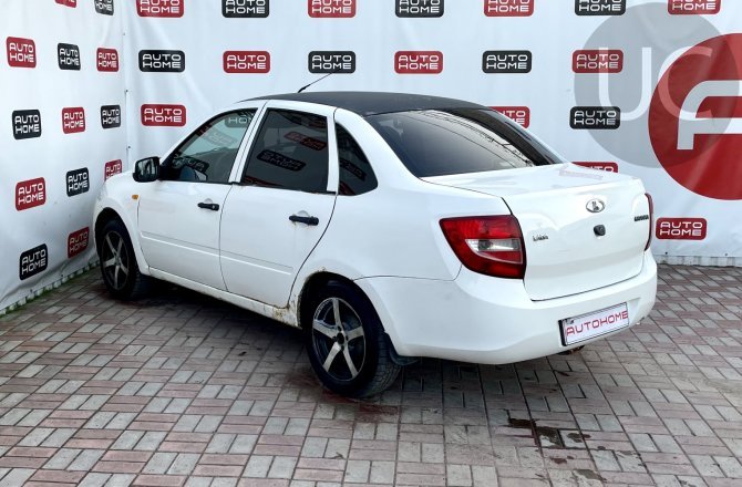 Lada (ВАЗ) Granta 2014 года за 199 900 рублей