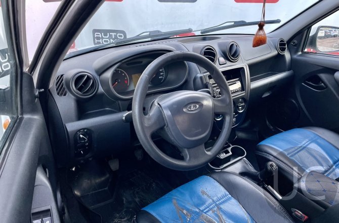 подержанный авто Lada (ВАЗ) Granta 2014 года