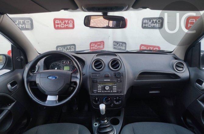 фотографии Ford Fiesta
