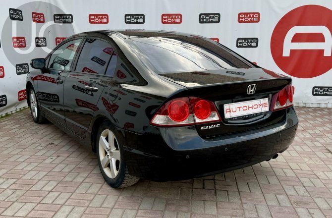 Honda Civic 2006 года за 529 990 рублей