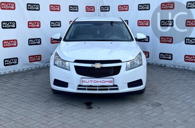 фотографии Chevrolet Cruze