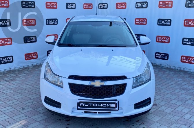 фотографии Chevrolet Cruze