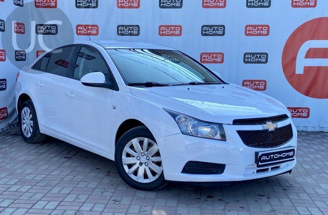 объявление о продаже Chevrolet Cruze 2011 года