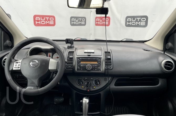 фотографии Nissan Note