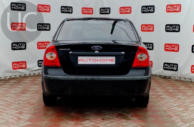 купить б/у автомобиль Ford Focus 2006 года