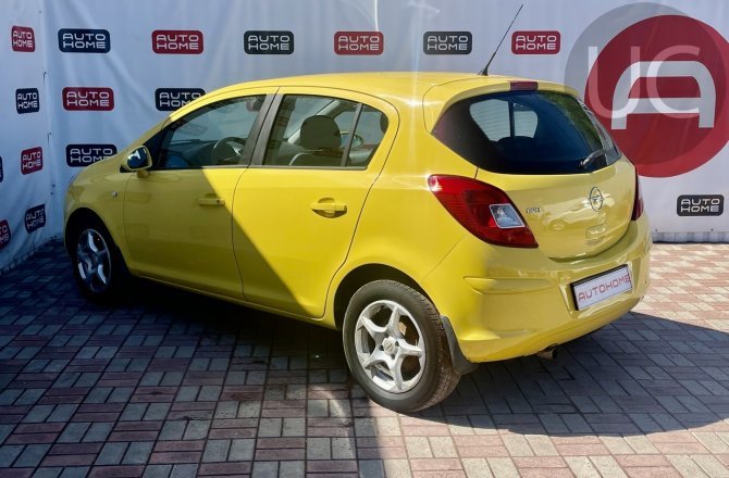 Opel Corsa 2008 года за 399 900 рублей