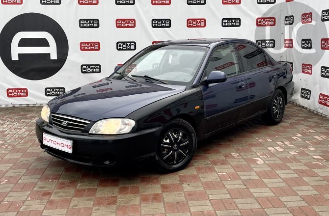 подержанный авто Kia Spectra 2005 года