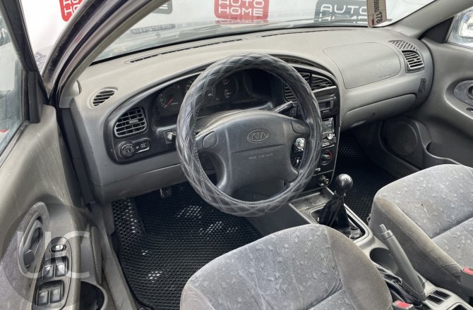 подержанный авто Kia Spectra 2005 года