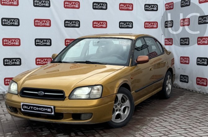 подержанный авто Subaru Legacy 2000 года