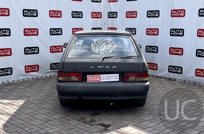 купить б/у автомобиль Lada (ВАЗ) 2114 2002 года