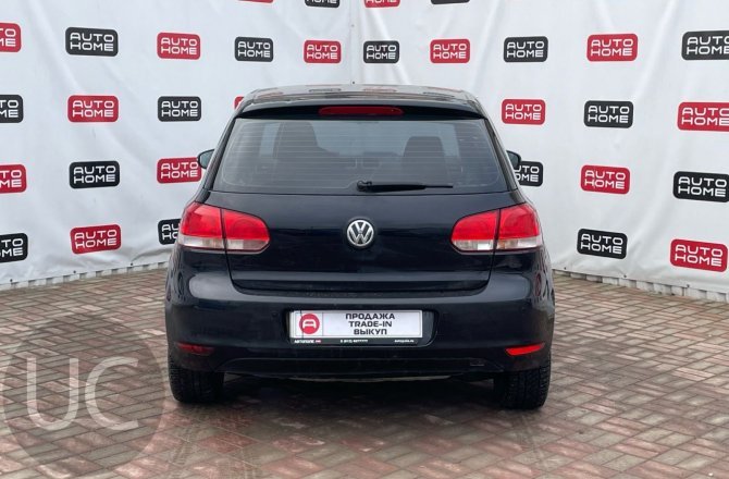 купить б/у автомобиль Volkswagen Golf 2012 года