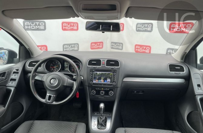 фотографии Volkswagen Golf